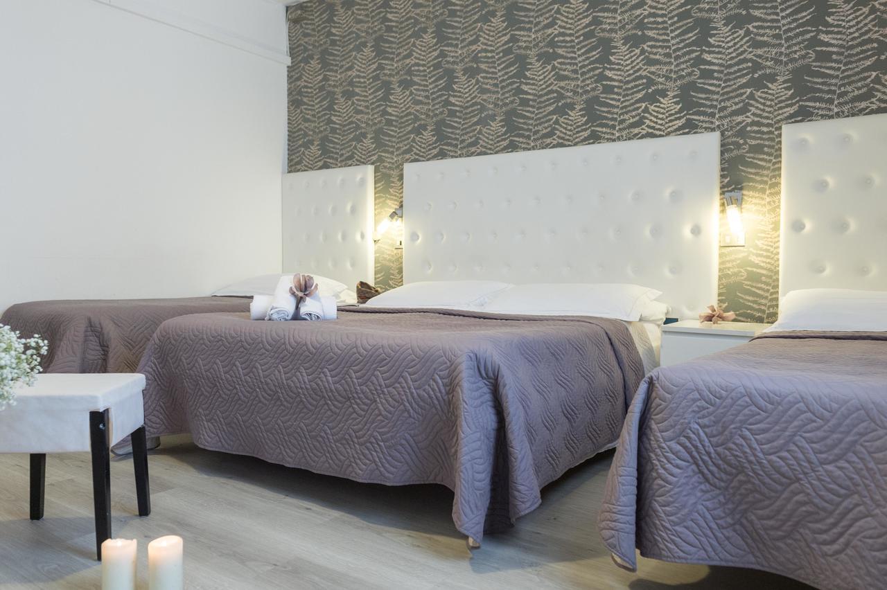Hotel La Perla Rimini Kültér fotó
